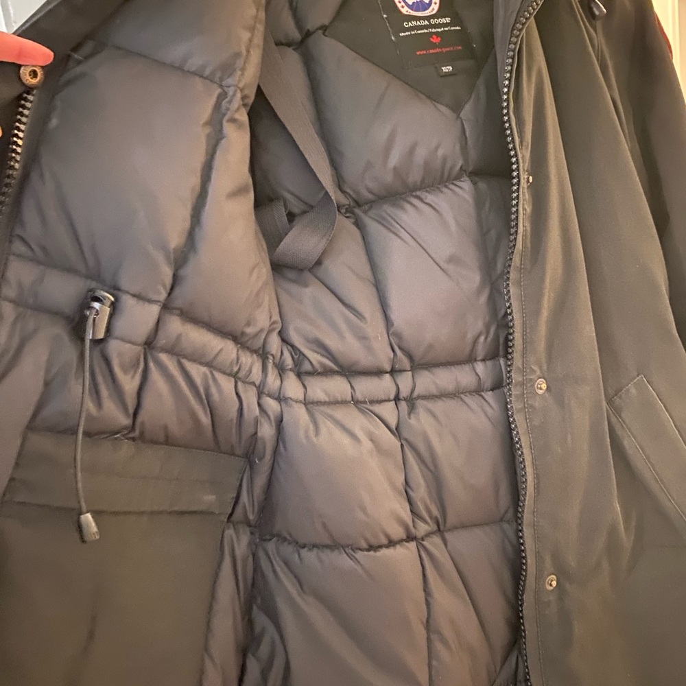 Canada Goose Down Winter Coat - image 4